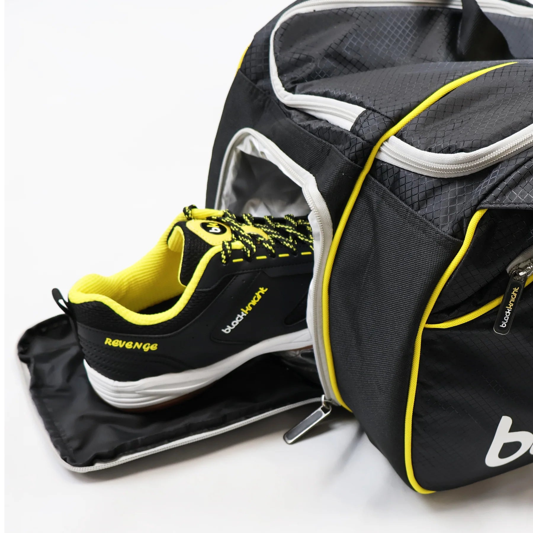 Black Knight Revenge Shoe Court