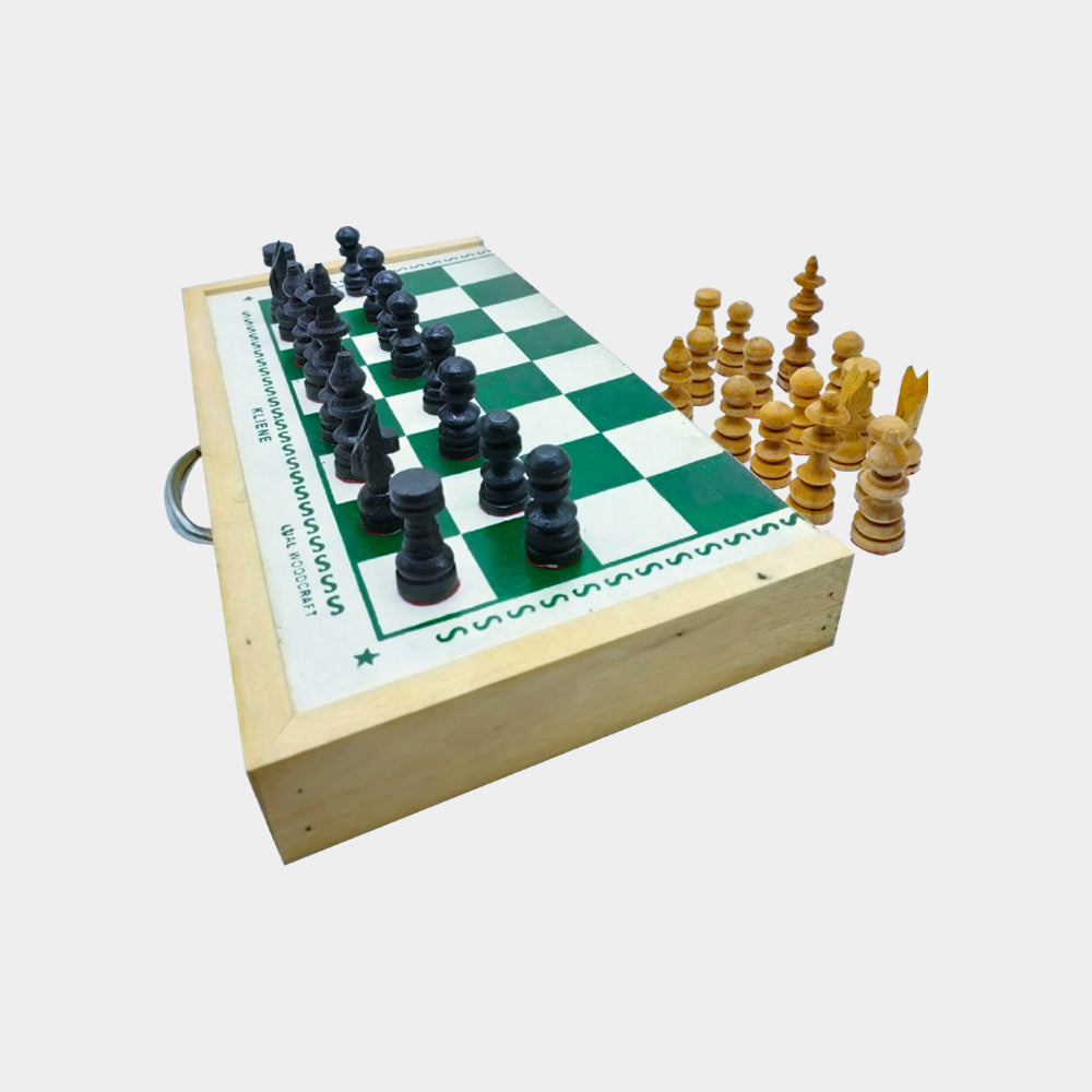 Athletico Wooden Chessboard