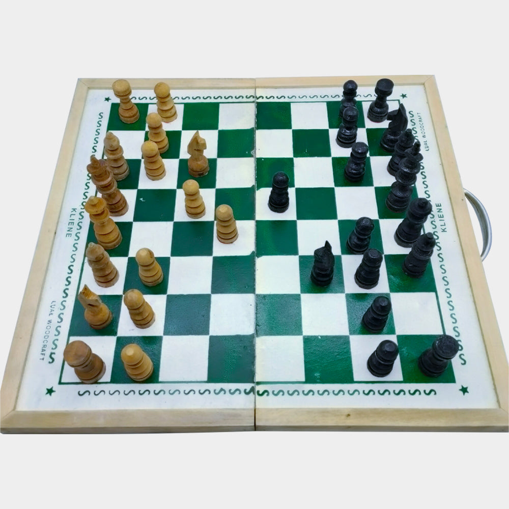 Athletico Wooden Chessboard