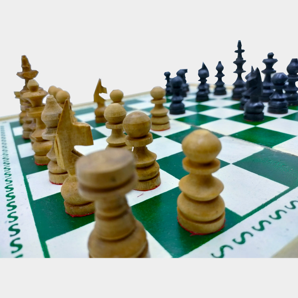 Athletico Wooden Chessboard