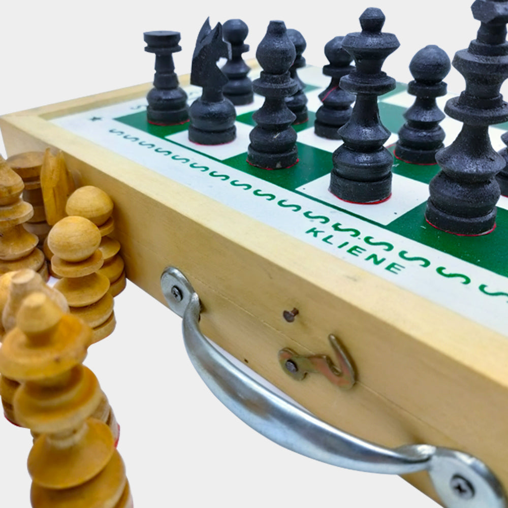 Athletico Wooden Chessboard