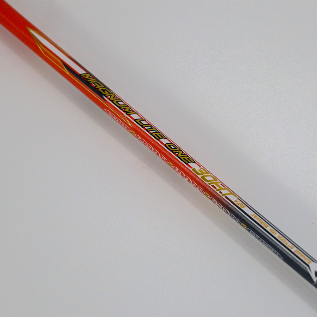 Black Knight Magnum Lite One 30HT Badminton Racket v26